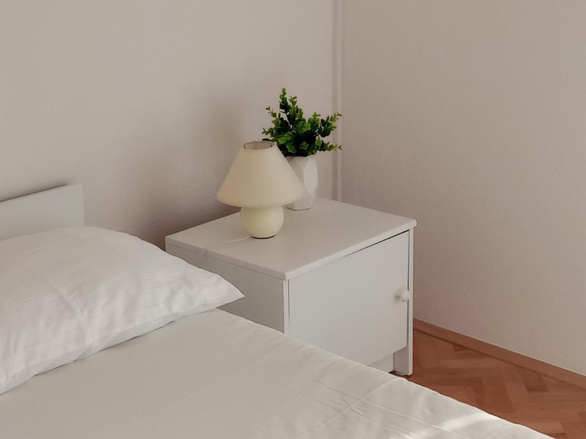 Room For Two Baška Voda Εξωτερικό φωτογραφία